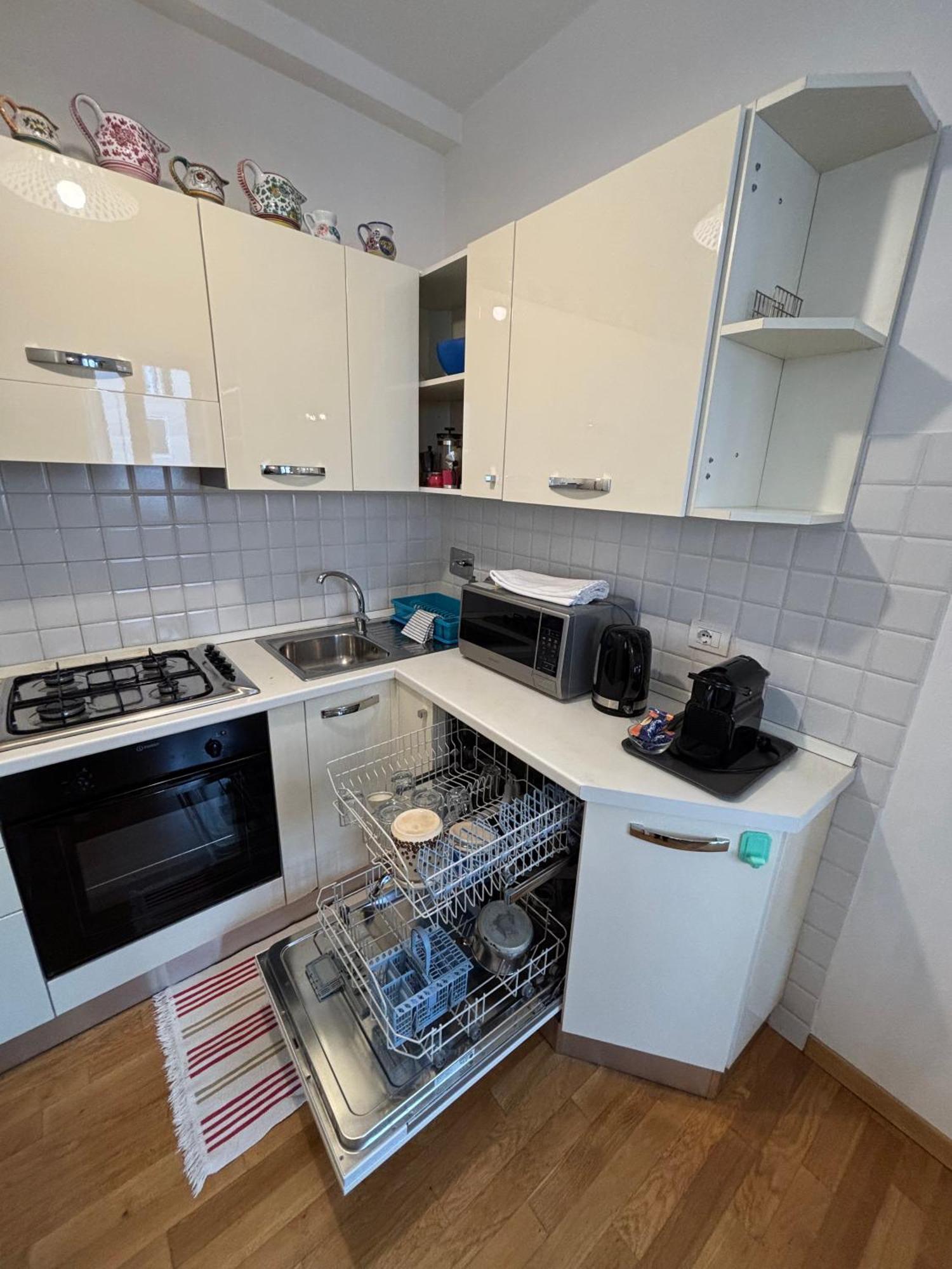 Beautiful New Apartment, Near Torre Di ピサ エクステリア 写真