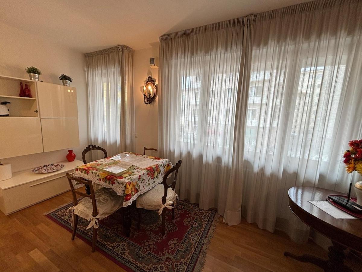Beautiful New Apartment, Near Torre Di ピサ エクステリア 写真